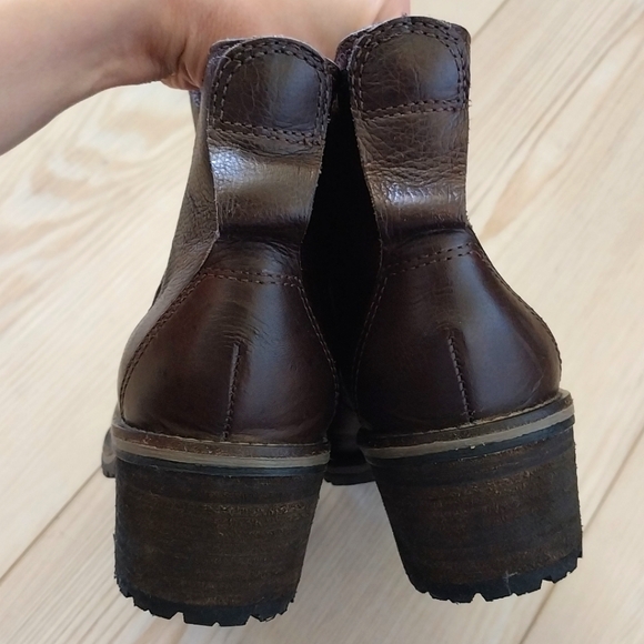 L.L. Bean Deerfield Ankle Boots - Picture 5 of 8